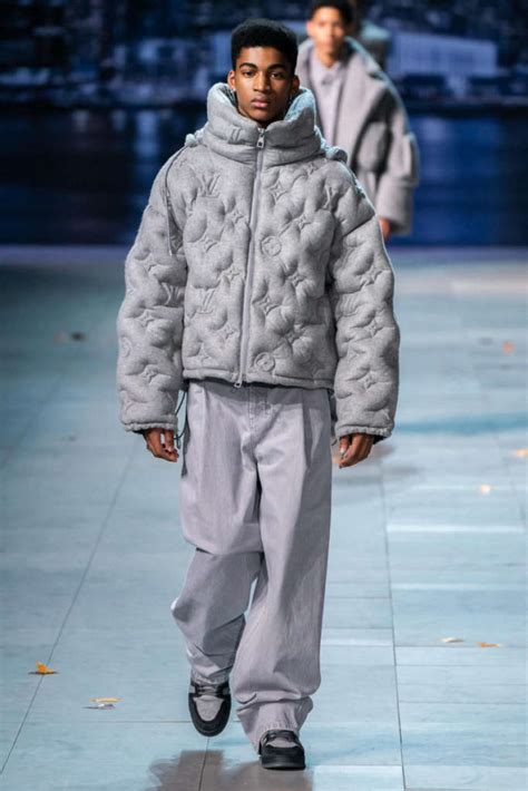 lv fw19 jacket|Louis Vuitton Fall 2019 Menswear Collection .